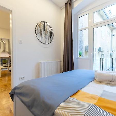 Official 4* Brand New Modern Apartment/Balcony Zagreb Luaran gambar